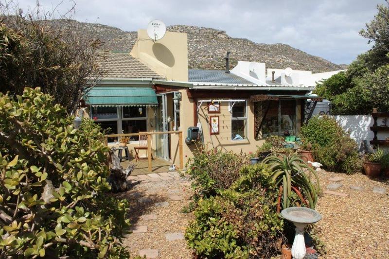 2 Bedroom Property for Sale in Glencairn Heights Western Cape